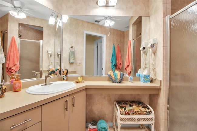 APT-9C - 6101 34 Th St W, Condo with 3 bedrooms, 2 bathrooms and null parking in BRADENTON FL | Image 39