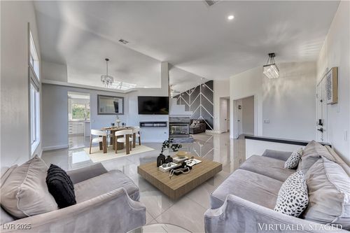 286 Fairmeadow St, Henderson, NV, 89012-3290 | Card Image