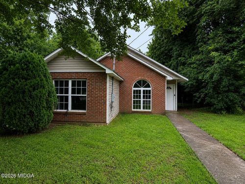 712 Villa Esta Ave, Macon, GA, 31206-1752 | Card Image