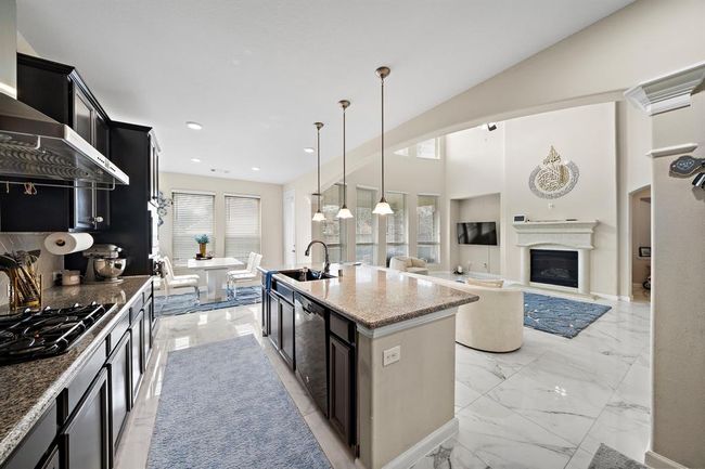 3627 Grand Promenade Ln, House other with 4 bedrooms, 3 bathrooms and 2 parking in Stafford TX | Image 13