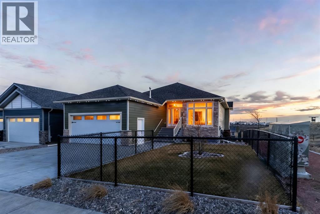 Residential in Coalhurst 3