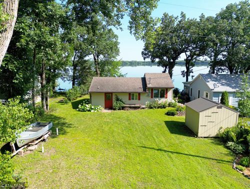 7253 100th Ave Se, Clear Lake, MN, 55319-9490 | Card Image