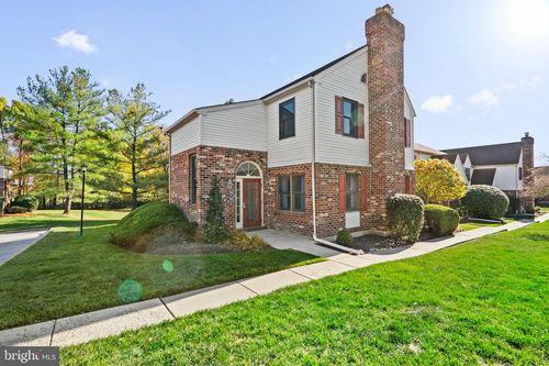 365-365 Norris Hall Ln, West Norriton, PA, 19403-5219 | Card Image