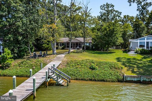 1383 Sherwood Dr, Reedville, VA, 22539-3519 | Card Image