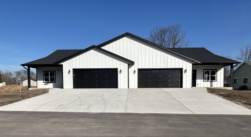 1220 Prairie Ave, Janesville, WI, 53545-1026 | Card Image