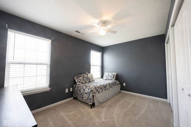9770 Blue Violet Dr, Condo with 3 bedrooms, 3 bathrooms and null parking in Noblesville IN | Image 24
