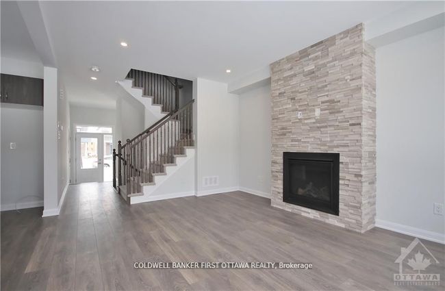788 Cappamore Dr, House other with 3 bedrooms, 3 bathrooms and 2 parking in Ottawa ON | Image 6
