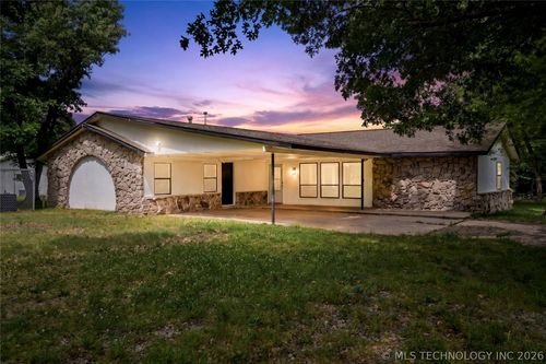 20000 280 Rd, Morris, OK, 74445-2823 | Card Image