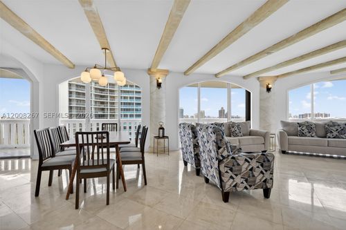 2305-3000 Island Blvd, Aventura, FL, 33160-4926 | Card Image