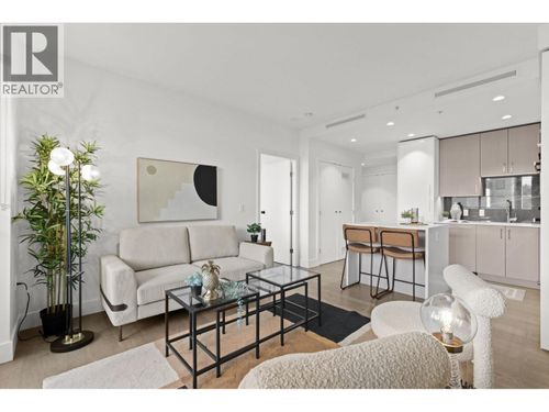 201-1675 Lions Gate Lane, North Vancouver, BC, V7P0E3 | Card Image