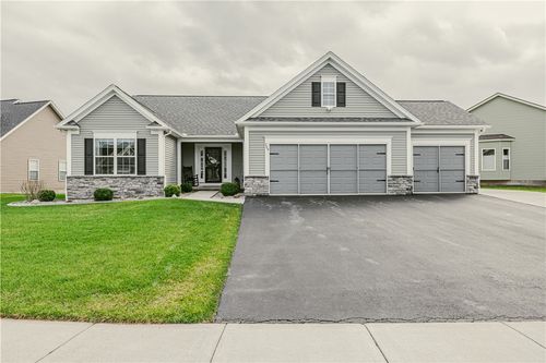 289 Avery Park Lane, Greece, NY, 14612 | Card Image