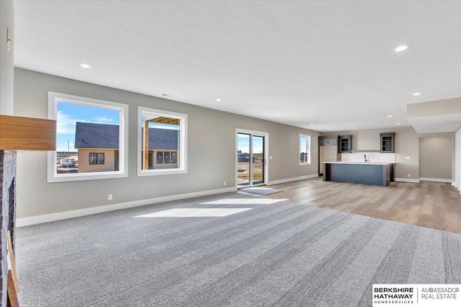 5510 N 212 Th Ave, House other with 5 bedrooms, 3 bathrooms and 4 parking in Elkhorn NE | Image 40