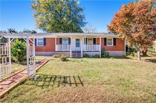 2624 Walnut Rd, Gainesville, GA, 30506-1108 | Card Image
