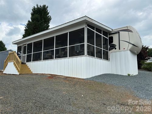 223 Grand View Dr, New London, NC, 28127 | Card Image