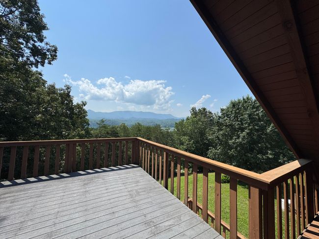 2452 Skyview Way, House other with 2 bedrooms, 2 bathrooms and null parking in Dandridge TN | Image 32