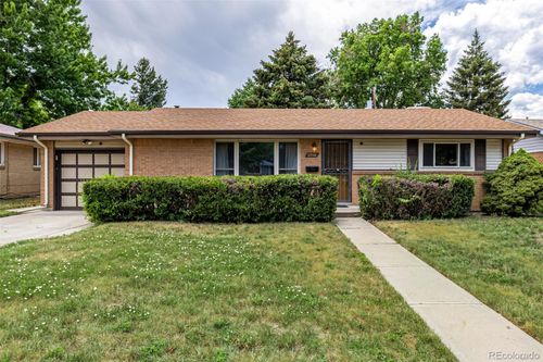 2061 S Stuart St, Denver, CO, 80219-6405 | Card Image