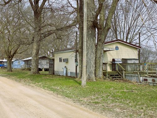13420 Howard Rd, PROPHETSTOWN, IL, 61277-9754 | Card Image