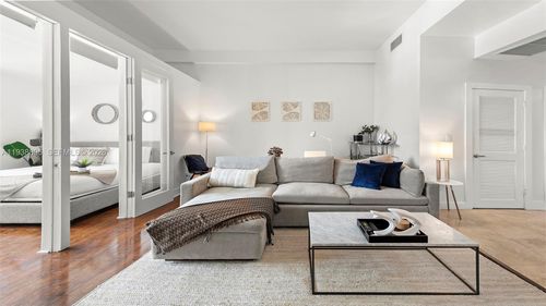 apt-1632-2301 Collins Ave, Miami Beach, FL, 33139-1602 | Card Image