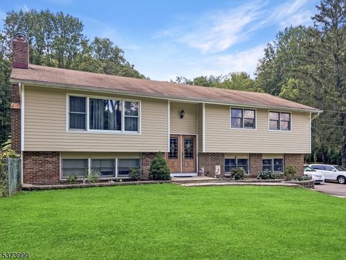 102 Buttermilk Bridge Rd, Washington, NJ, 07882-4390 | Card Image