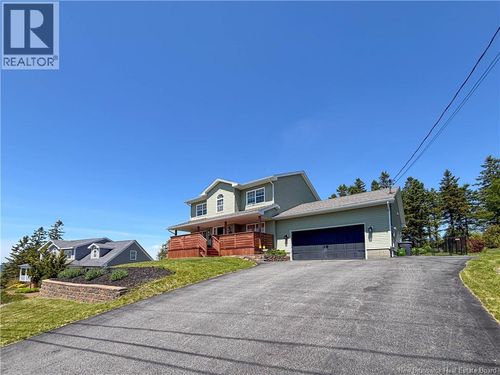 11 Fieldcrest Dr, Quispamsis, NB, E2G0E4 | Card Image