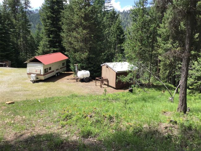 TT and Shed | Image 14