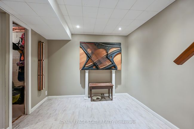 6 - 199 York Rd, Condo with 3 bedrooms, 2 bathrooms and 1 parking in Dundas ON | Image 32