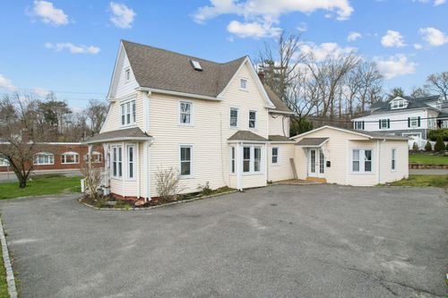 ste-1-49 Landing Ave, Smithtown, NY, 11787-2750 | Card Image