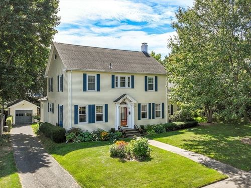 22 Lexington Ave, Holyoke, MA, 01040-2008 | Card Image