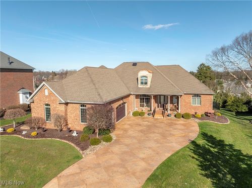 3495 Chadwick Dr, Uniontown, OH, 44685-6007 | Card Image