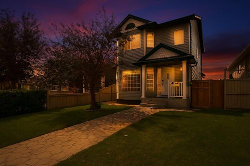 6 Martinvalley Court Ne, Calgary, AB, T3J4L9 | Card Image