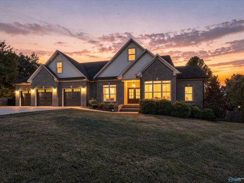 245 Greystone Pass, Guntersville, AL, 35976-4806 | Card Image