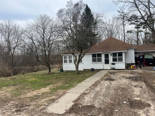 415 N State Rd, Belding, MI, 48809-1468 | Card Image