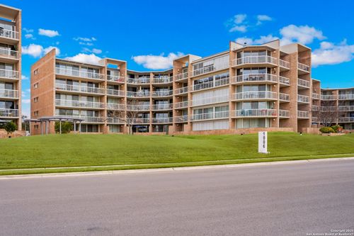 apt-1b-1006 Guadalupe St, Kerrville, TX, 78028-4914 | Card Image
