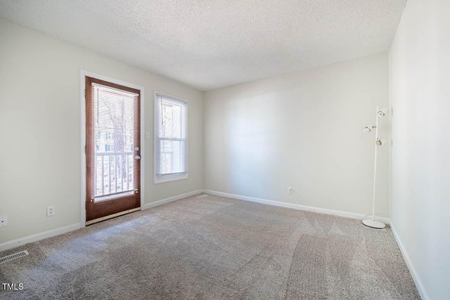 121WestviewDr_bed1 | Image 10