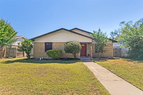 5076 Avery Ln, The Colony, TX, 75056-2338 | Card Image