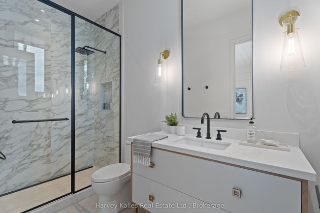 1005 Ham Rd, House other with 5 bedrooms, 6 bathrooms and 6 parking in Bala ON | Image 42