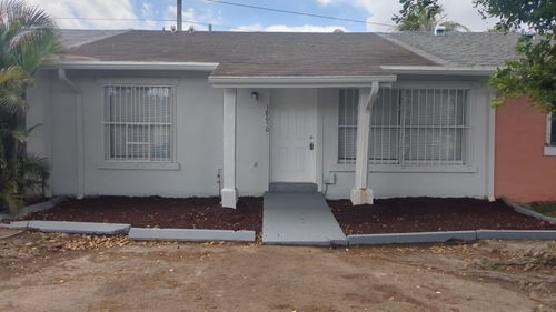 18050 Nw 41st Pl, Miami Gardens, FL, 33055-3446 | Card Image