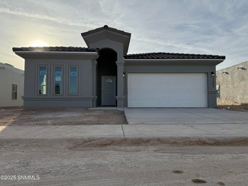 7557 Clarion Way, Las Cruces, NM, 88012-8097 | Card Image