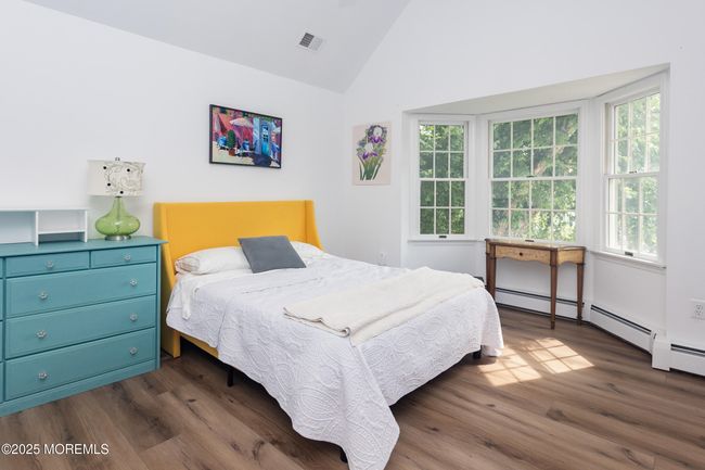 10 English Path, House other with 5 bedrooms, 3 bathrooms and null parking in Freehold NJ | Image 68