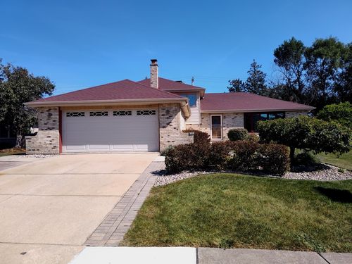 16413 Prairie Dr, Tinley Park, IL, 60477-8231 | Card Image
