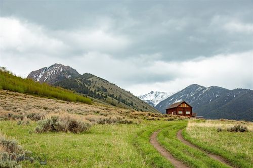 224 Slide Rock Rd, Cameron, MT, 59720-9621 | Card Image