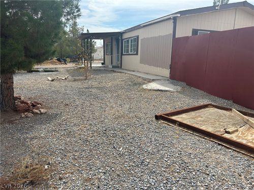2791 W Medicine Man Rd, Pahrump, NV, 89048-5039 | Card Image