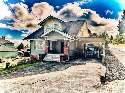 1215 N Broadway St, Aberdeen, WA, 98520-2435 | Card Image
