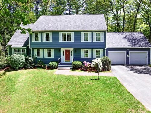 8 Maddy Ln, Acton, MA, 01720-4472 | Card Image