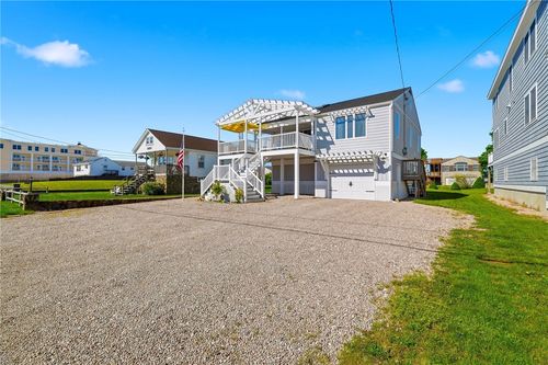 12 Montauk Ave, Westerly, RI, 02891-5336 | Card Image