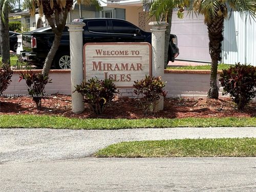 0-6612 Dahlia Dr, Miramar, FL, 33023-4911 | Card Image