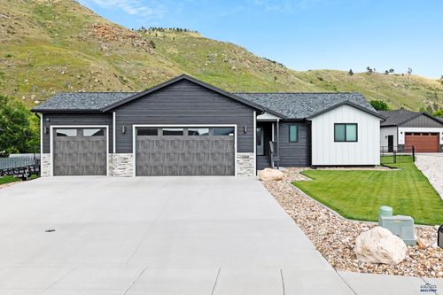 14348 Wolf Creek Court, Summerset, SD, 57769 | Card Image