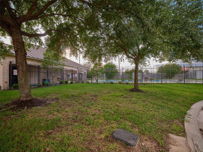 21603 Micheala Way, House other with 3 bedrooms, 3 bathrooms and 2 parking in Humble TX | Image 40