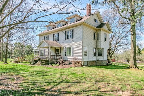 14068 Caves Rd, Novelty, OH, 44072-9757 | Card Image