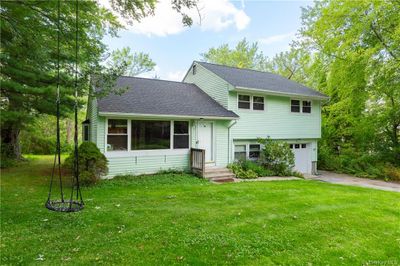 3 Horseshoe Drive, House other with 3 bedrooms, 1 bathrooms and null parking in La Grange NY | Image 2